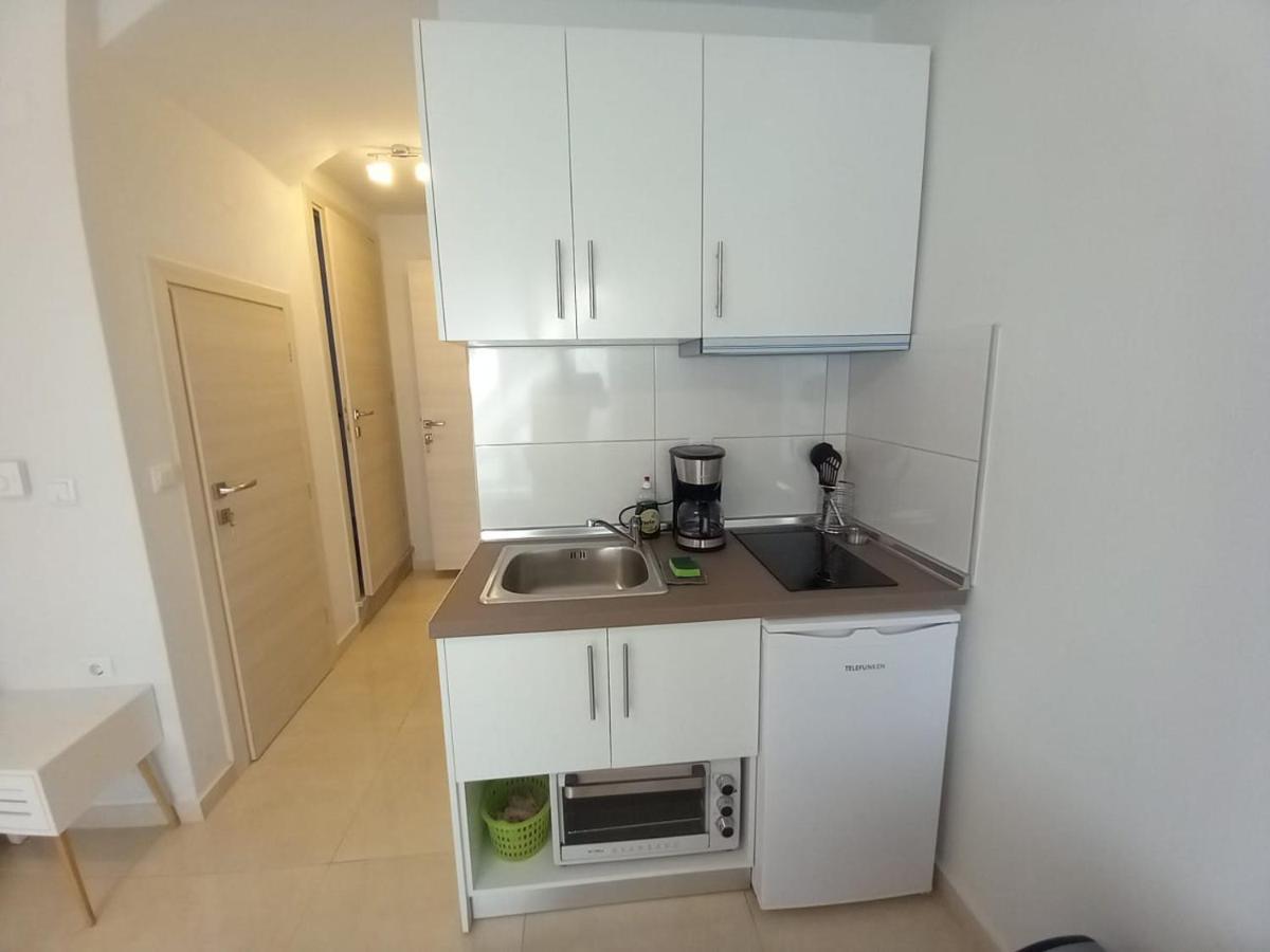 Ferienwohnung Elenis House Néa Péramos Exterior foto