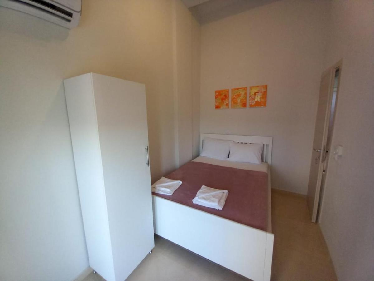 Ferienwohnung Elenis House Néa Péramos Exterior foto