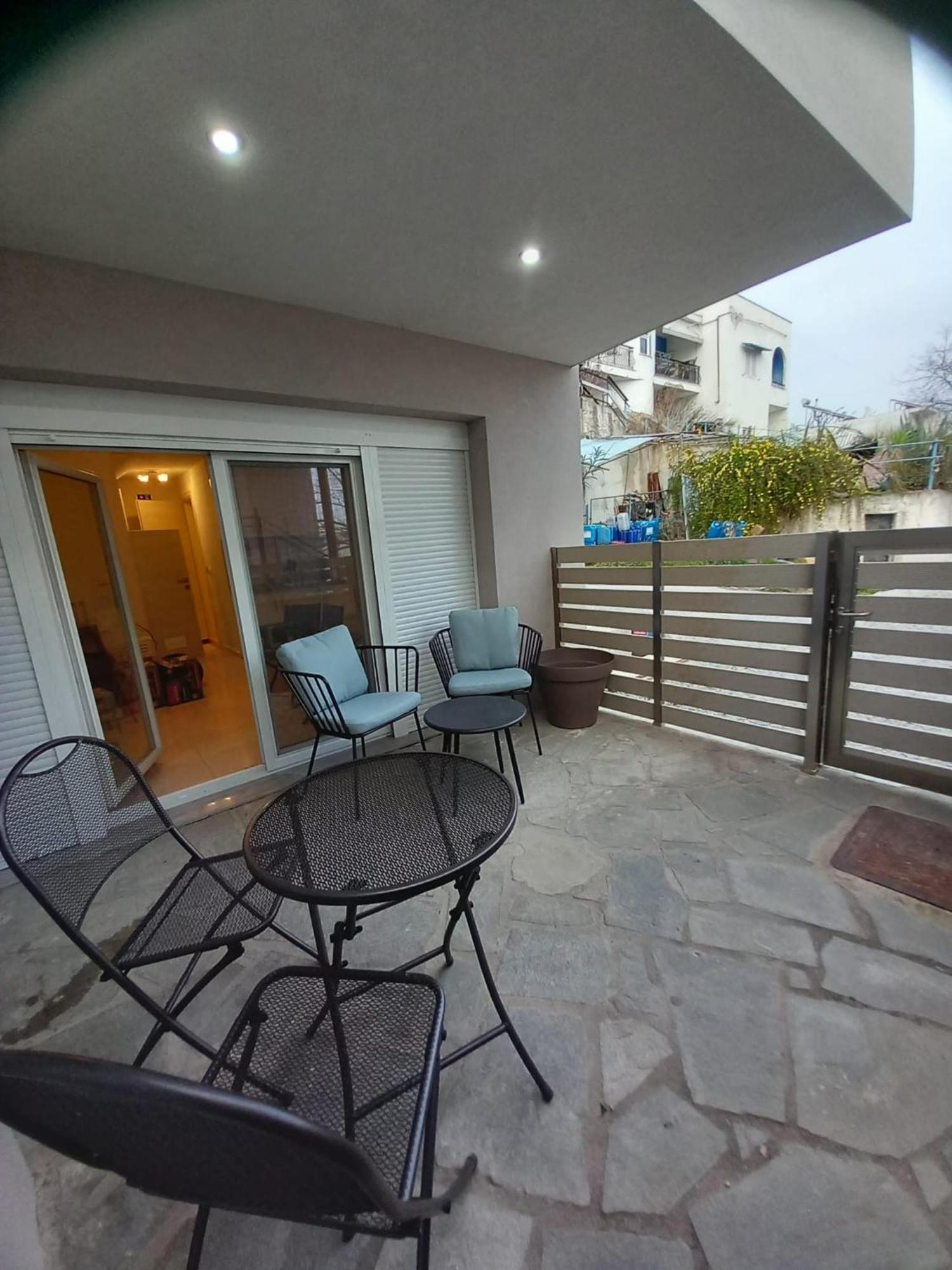 Ferienwohnung Elenis House Néa Péramos Exterior foto